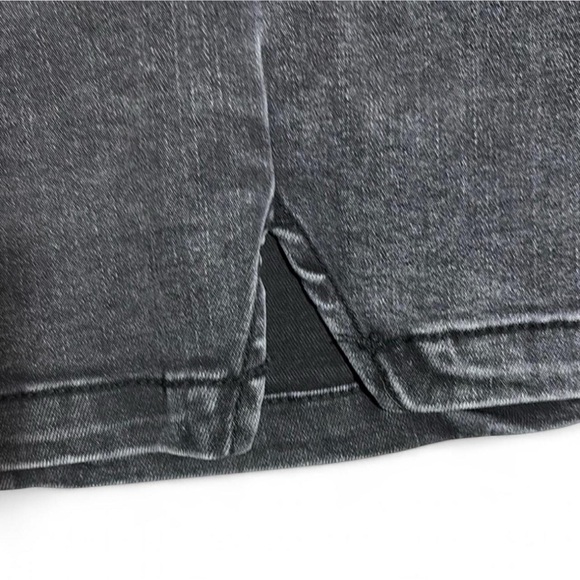 Classic Black Denim Skirt - Picture 5 of 5